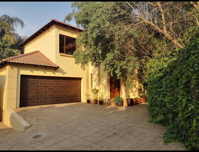 4 BEDROOM TOWNHOUSE FOR SALE IN THE WILDS